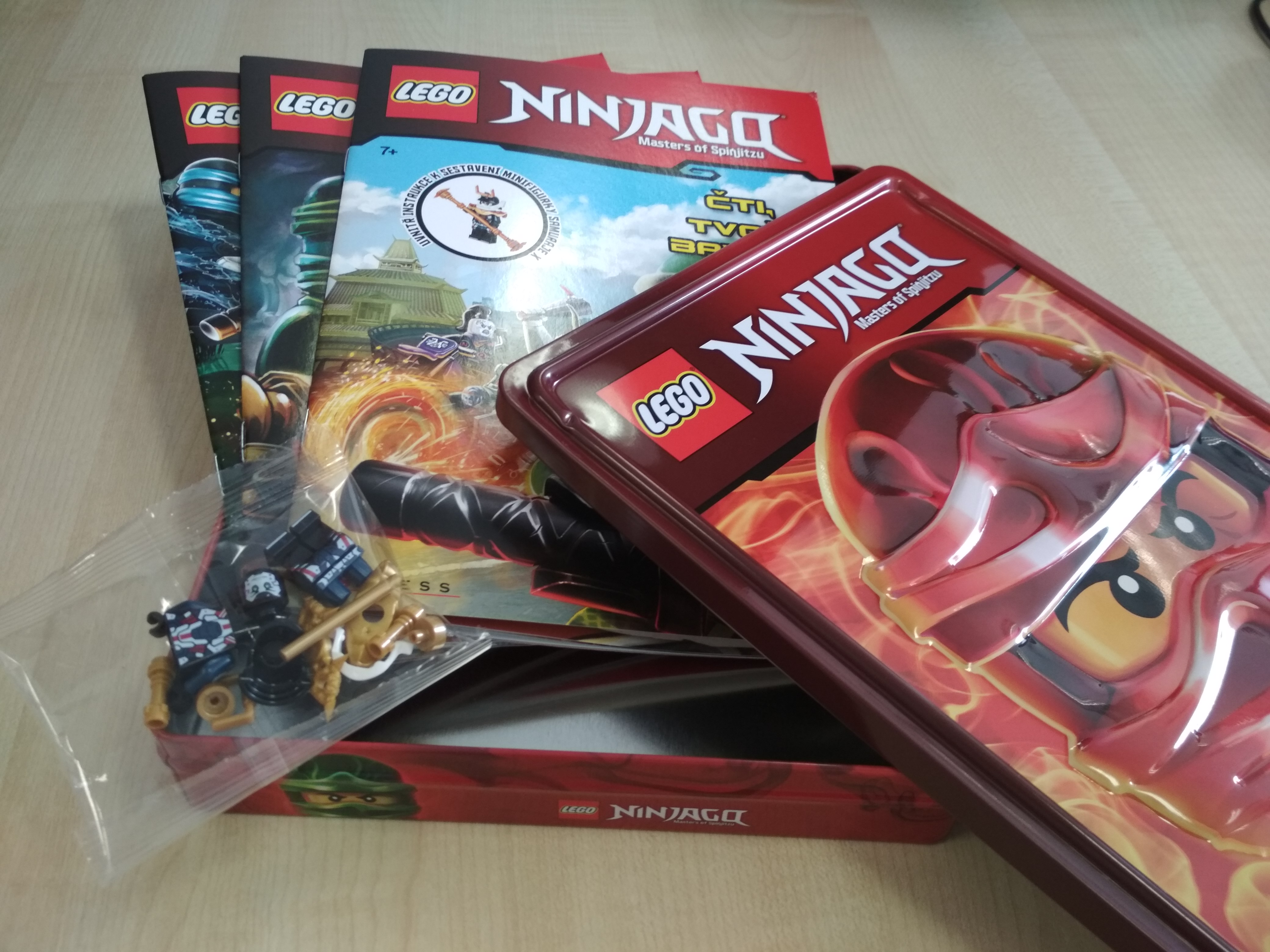 LEGO® NINJAGO® Krabička plná knih