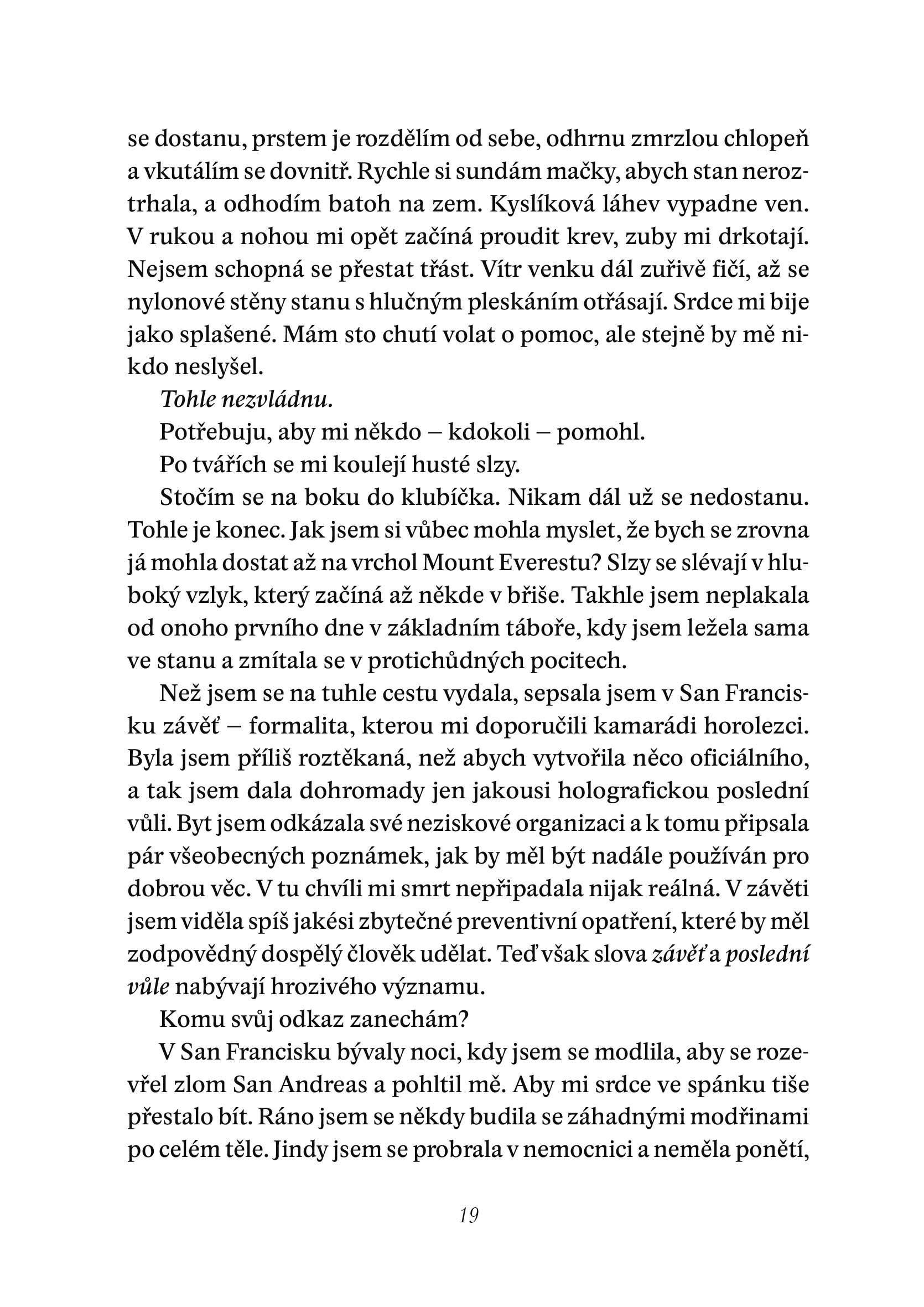Ve stínu hory
