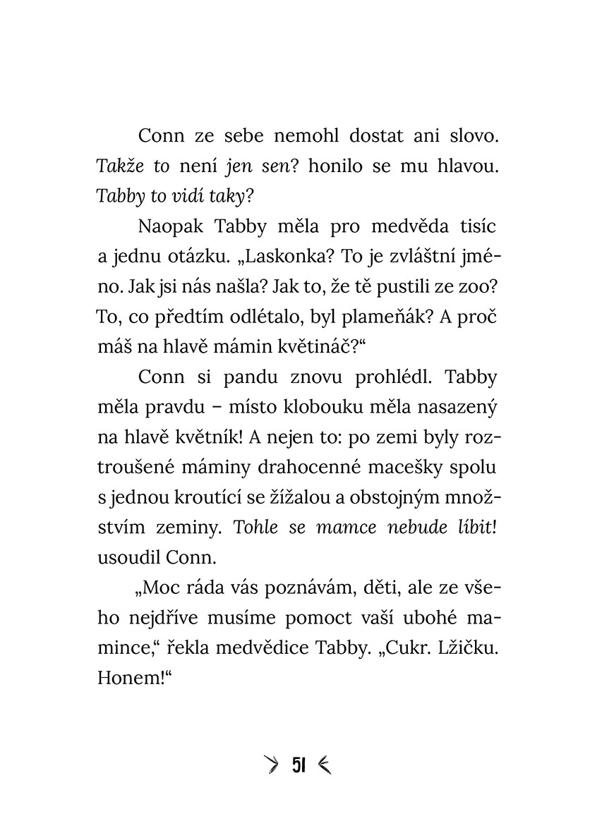 Za dveřmi je panda