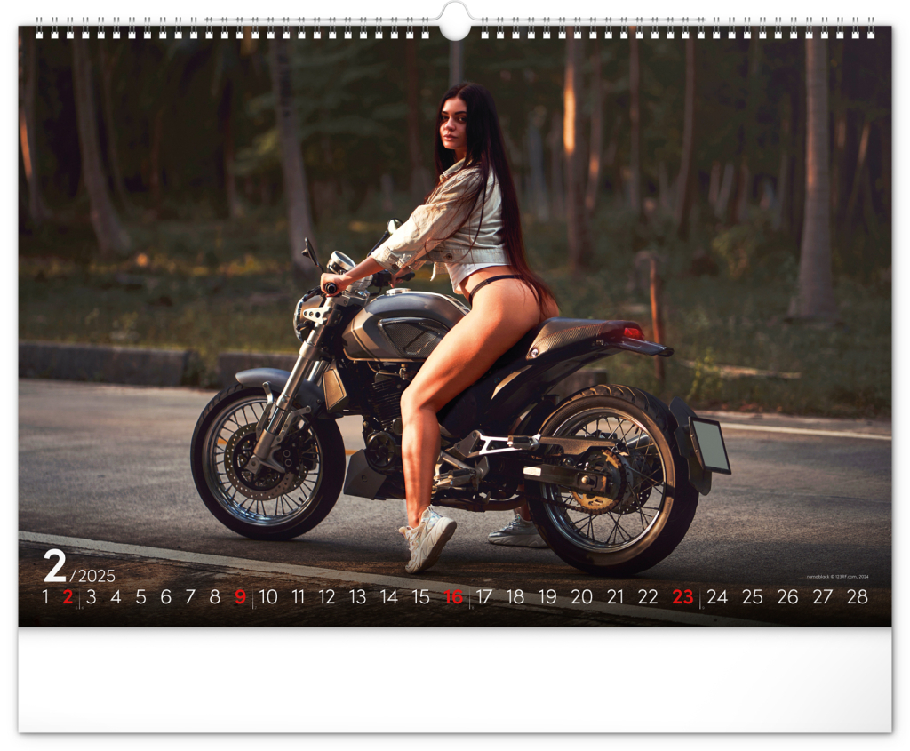 Girls & Bikes 2025 - nástěnný kalendář