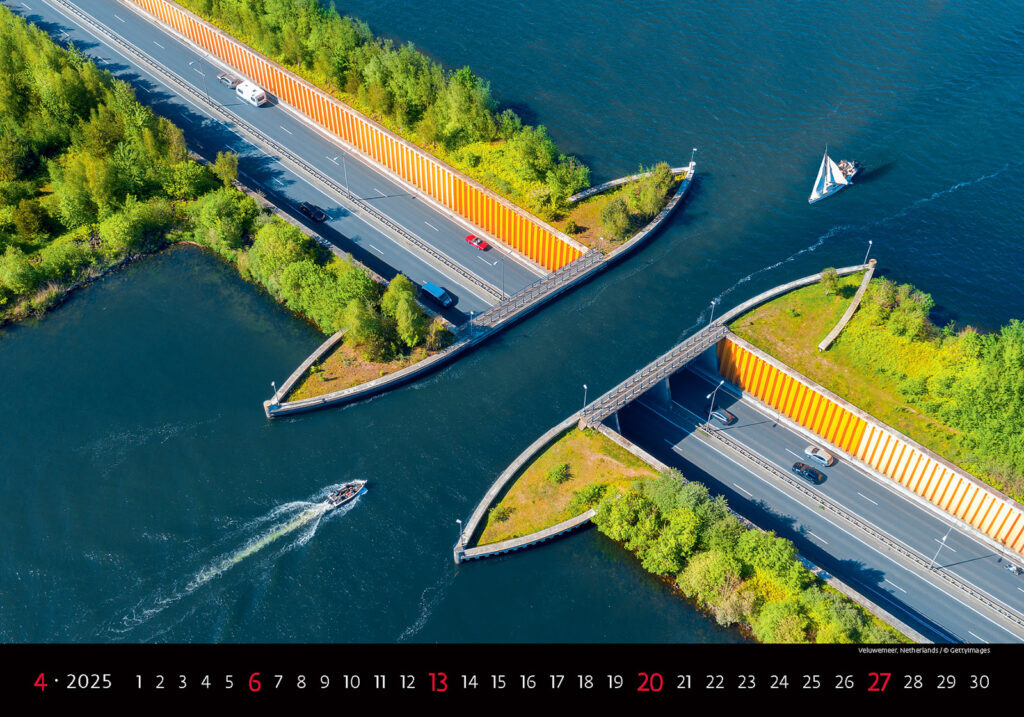 Bridges 2025 - nástěnný kalendář