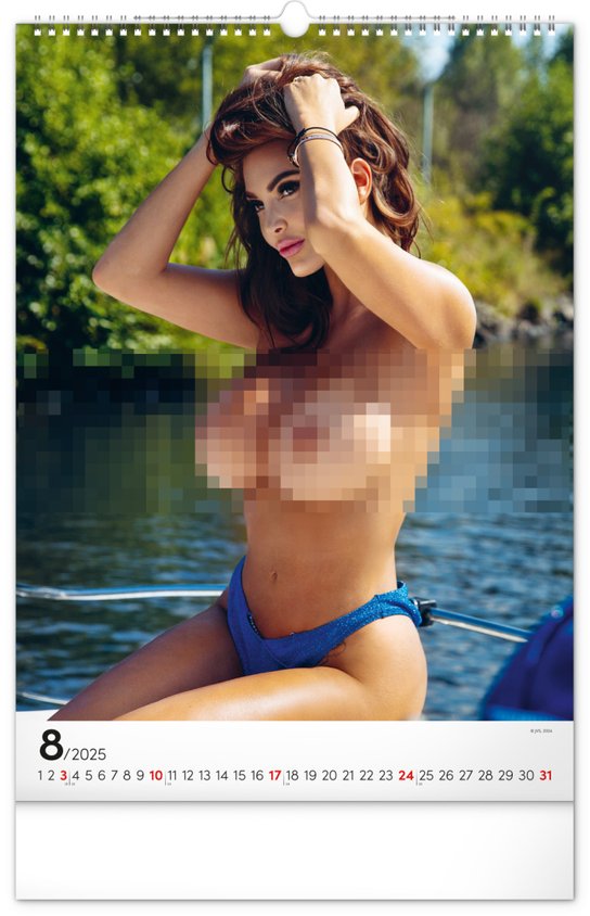 Women 2025 - nástěnný kalendář