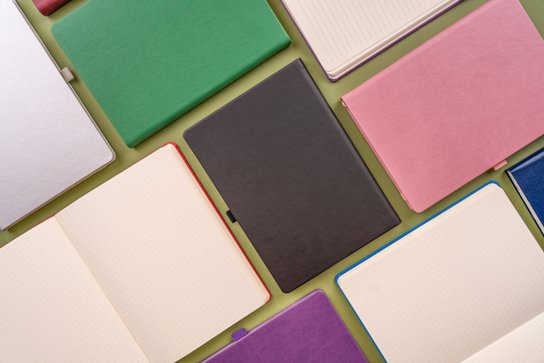 Notes Balacron stříbrný tečkovaný