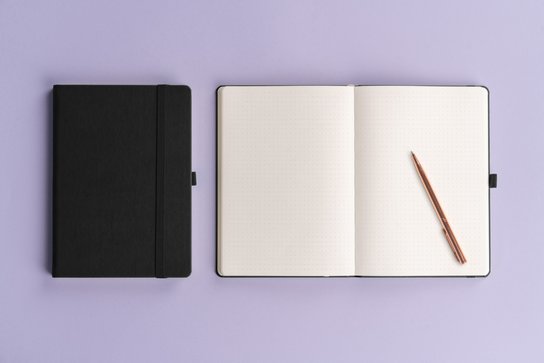 Notes Aprint černý tečkovaný