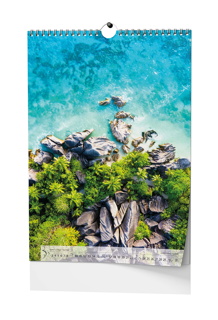 Beautiful world 2025 - nástěnný kalendář