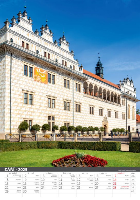 Naše hrady a zámky 2025 - nástěnný kalendář