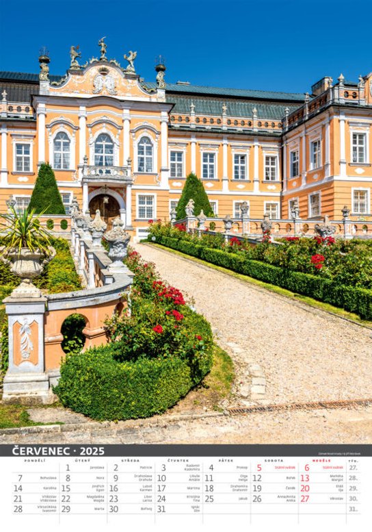 Naše hrady a zámky 2025 - nástěnný kalendář