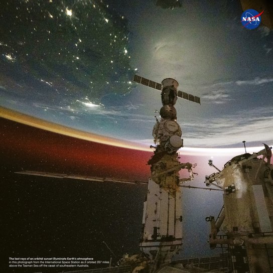 NASA 2026 - nástěnný kalendář