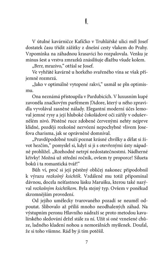 V obklíčení žen