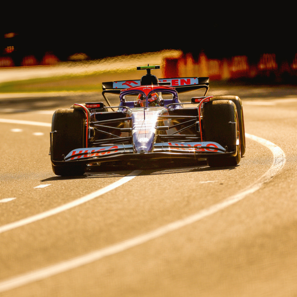 Poznámkový kalendář Formule 2026 - nástěnný kalendář