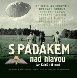 S padákem nad hlavou