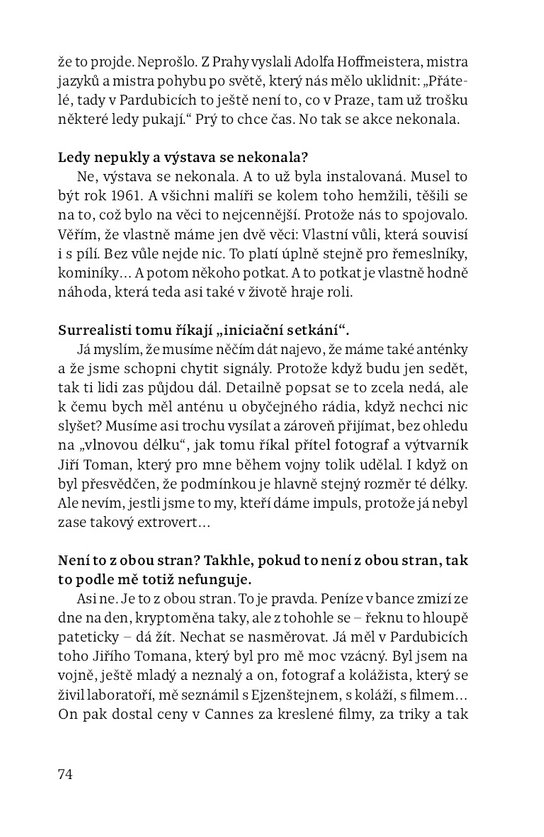 Pětatřicet domovů a jeden psací stroj