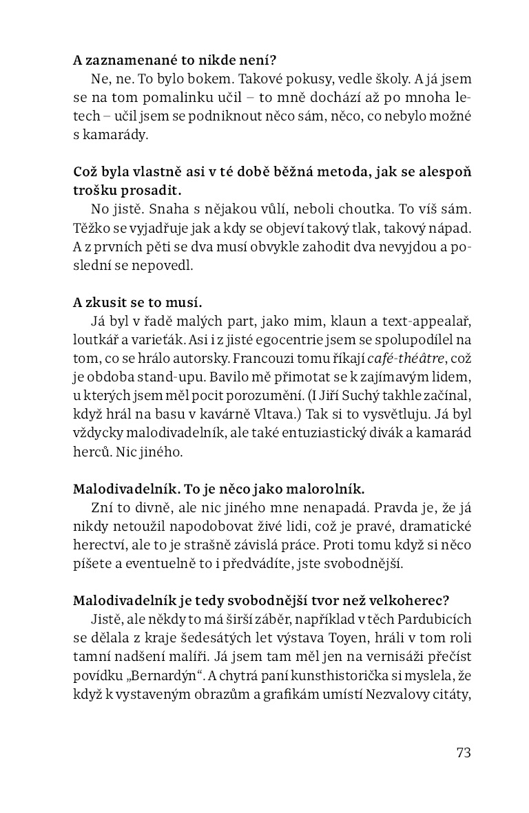 Pětatřicet domovů a jeden psací stroj