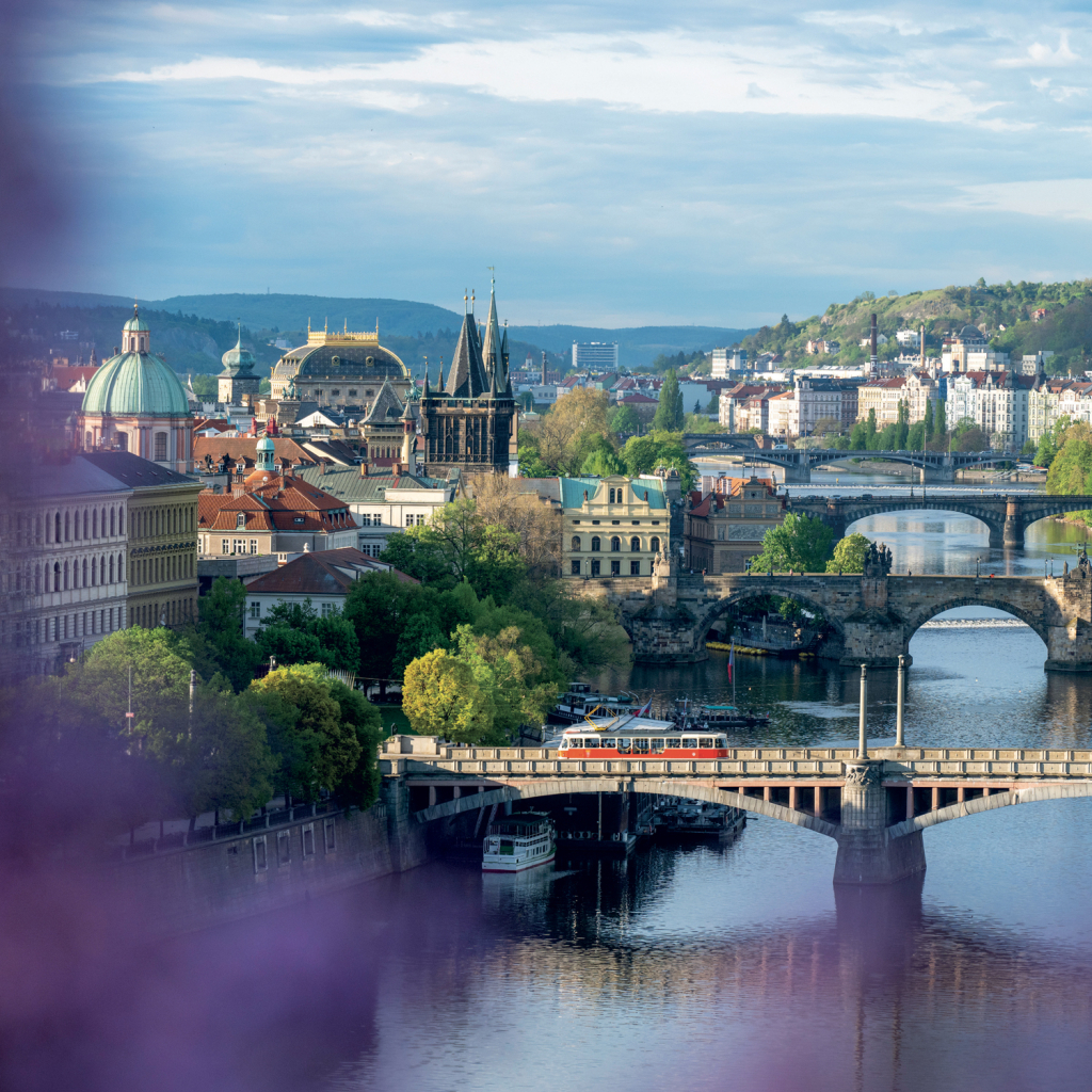Poznámkový kalendář Praha 2027 - nástěnný kalendář