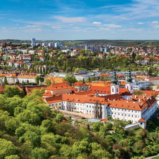 Poznámkový kalendář Praha 2027 - nástěnný kalendář
