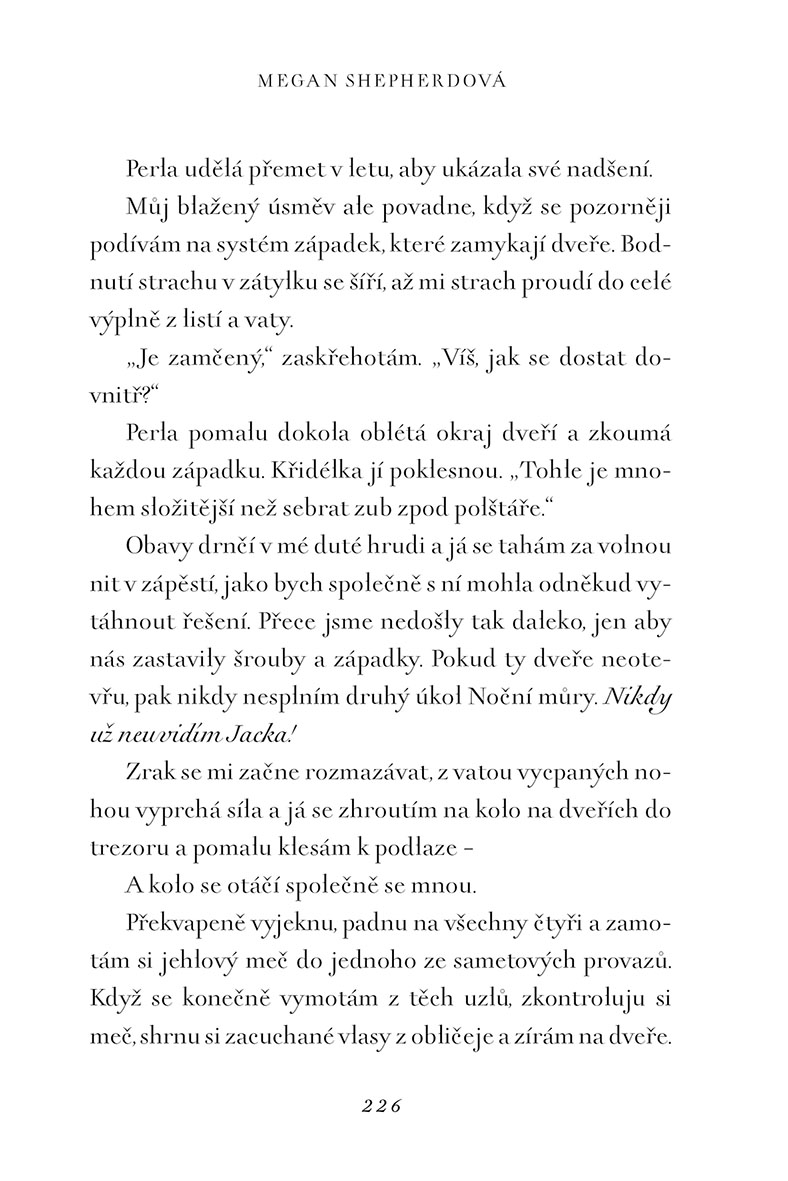 Tim Burton Ukradené Vánoce - Stín nad Dýňovou královnou